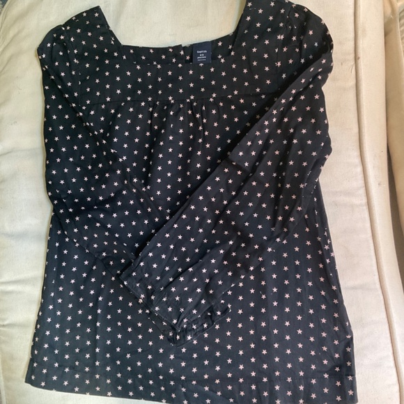 Gap kids Boho blouse black with light pink star pattern. Size 8-9 - Picture 6 of 7